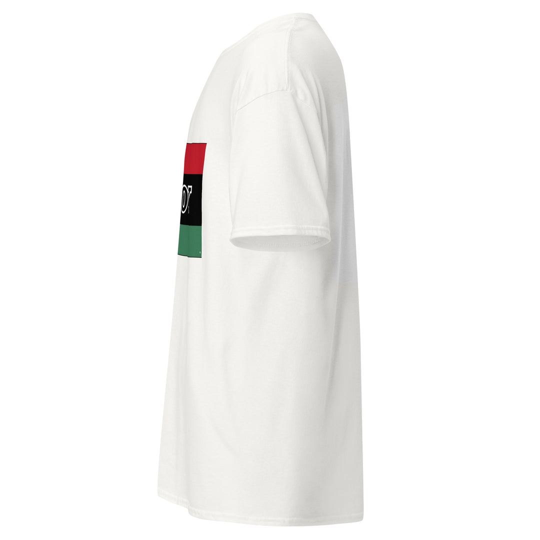 White T-shirt with the Libyan flag and 'YO SOY' text, left side view.