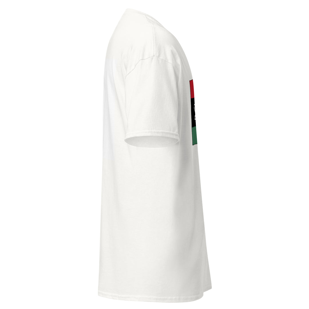 White T-shirt with the Libyan flag and 'YO SOY' text, right side view.